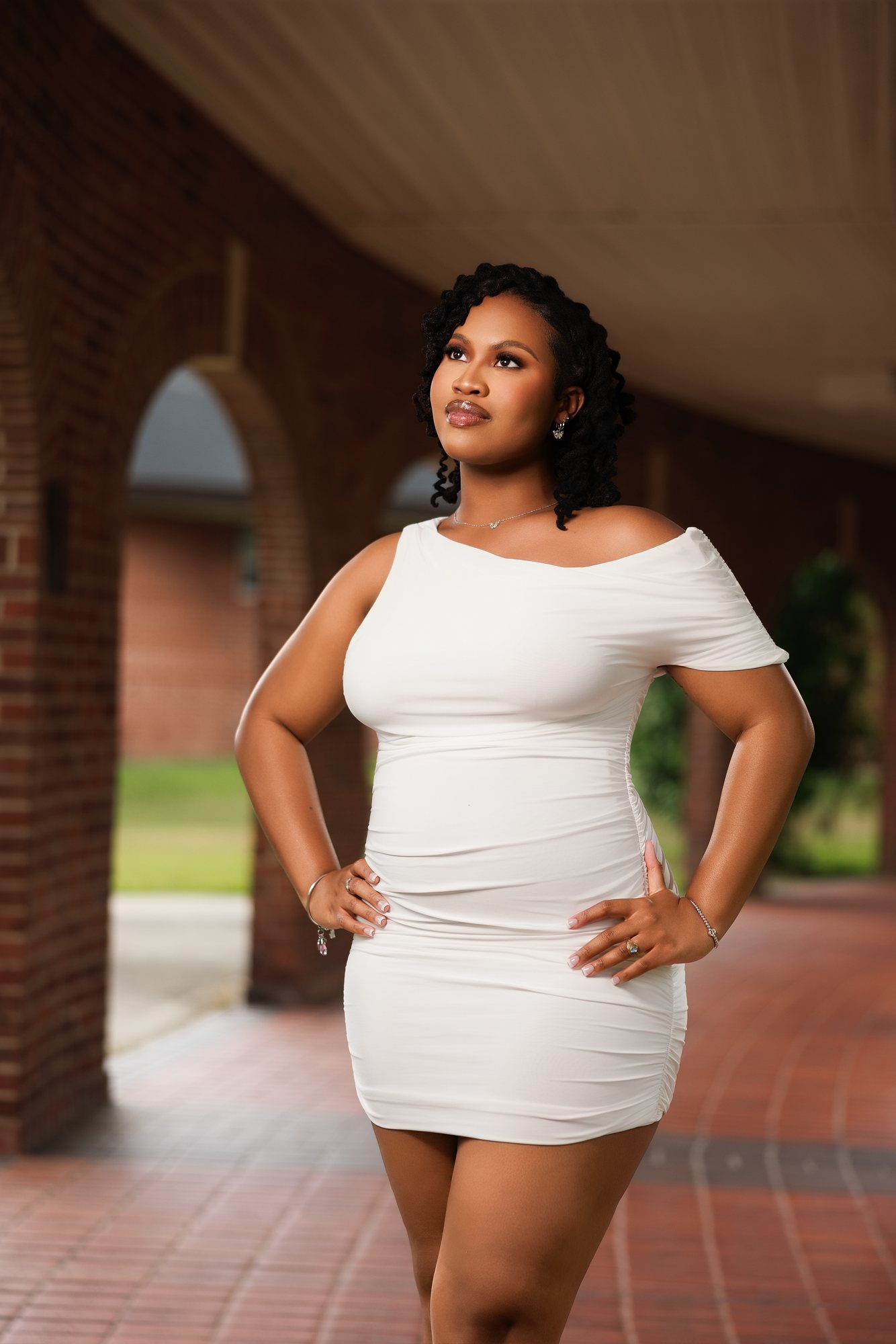 Skyler L. graduation portrait by Christian Paul Studios