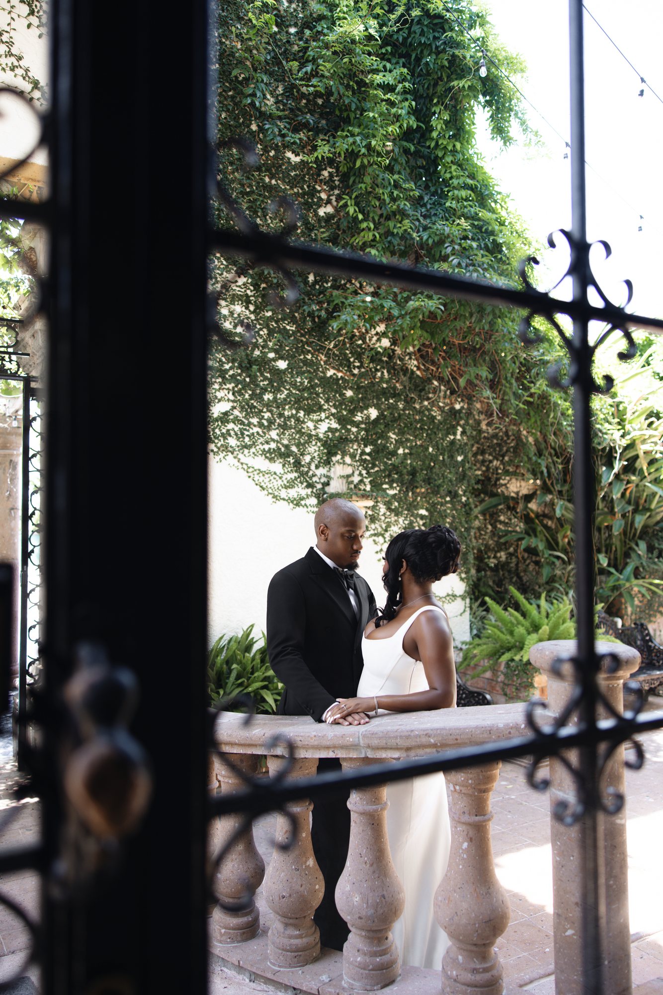 Darrian + Isiah engagement photograph